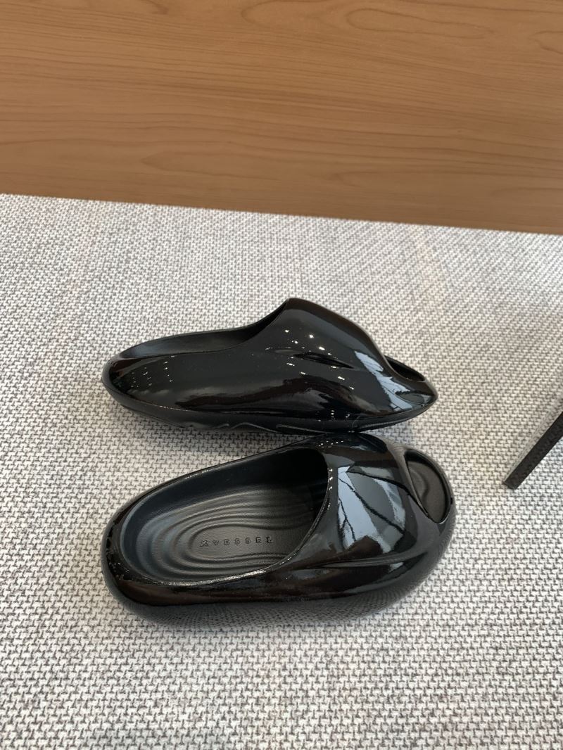 Xvessel Sandals